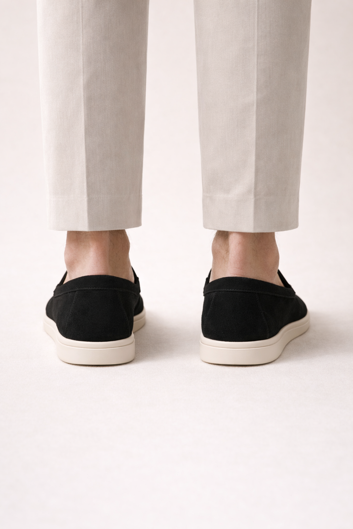 Leonis Suede Loafers Black
