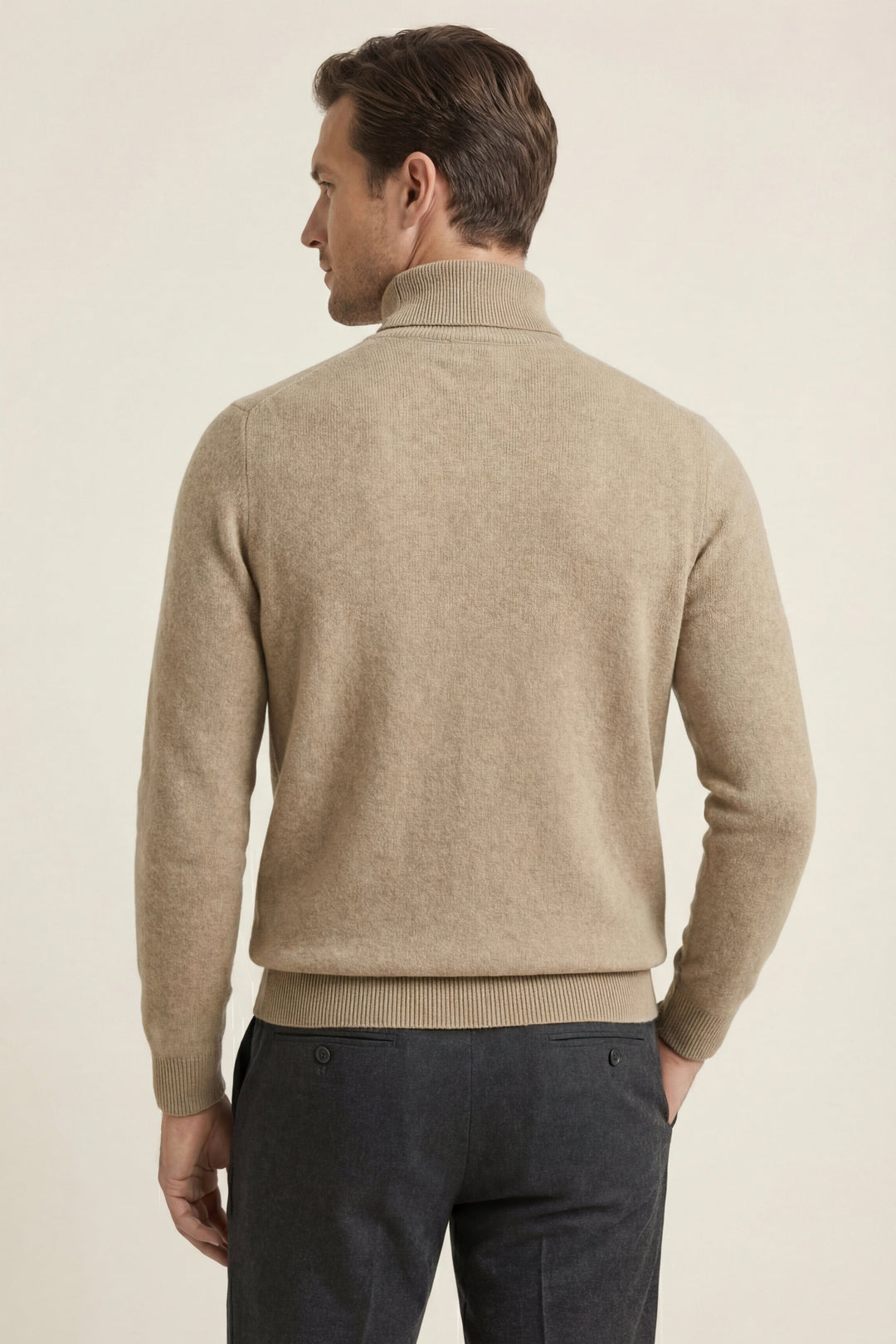 Avenzo Cashmere Turtleneck Taupe