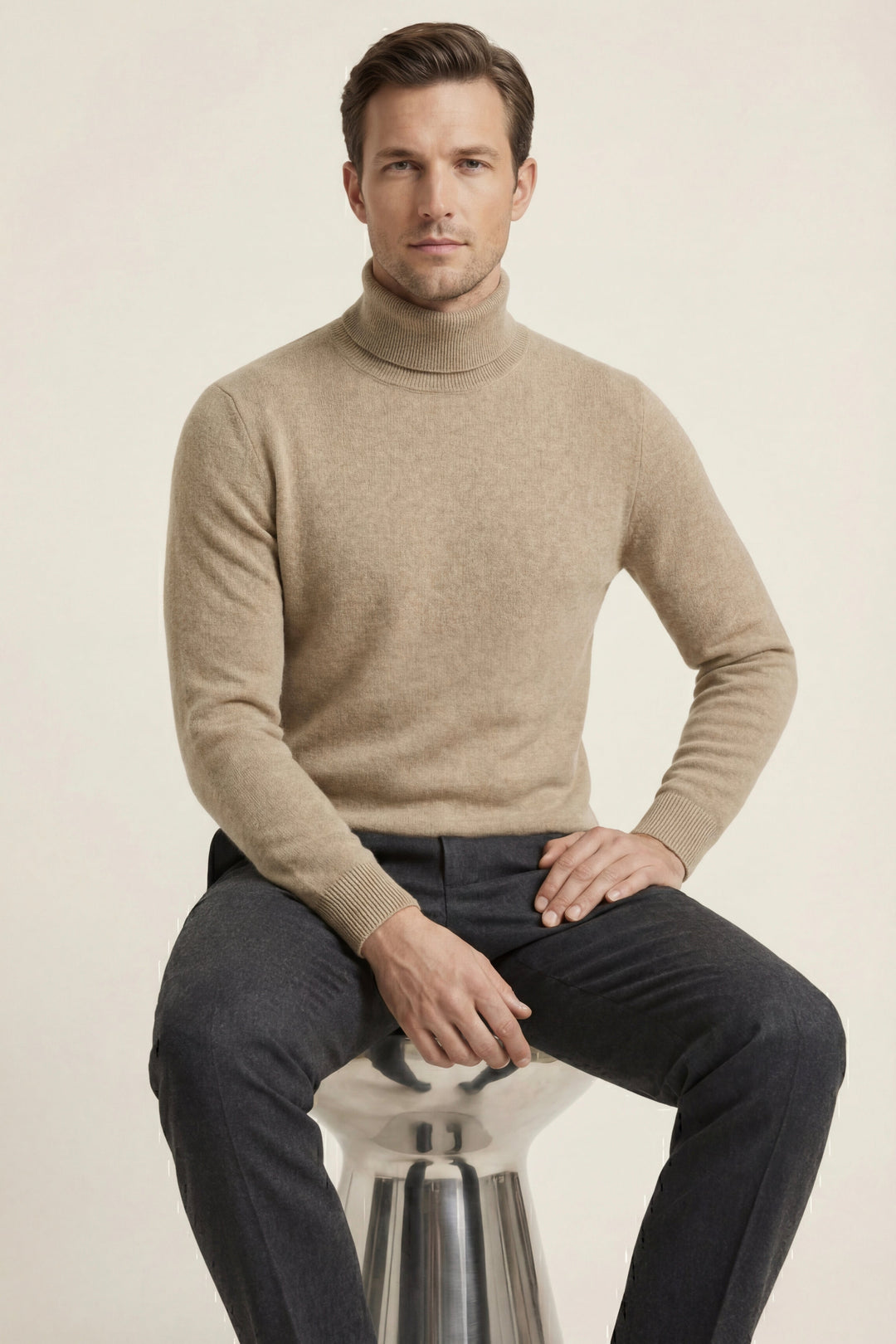 Avenzo Cashmere Turtleneck Taupe