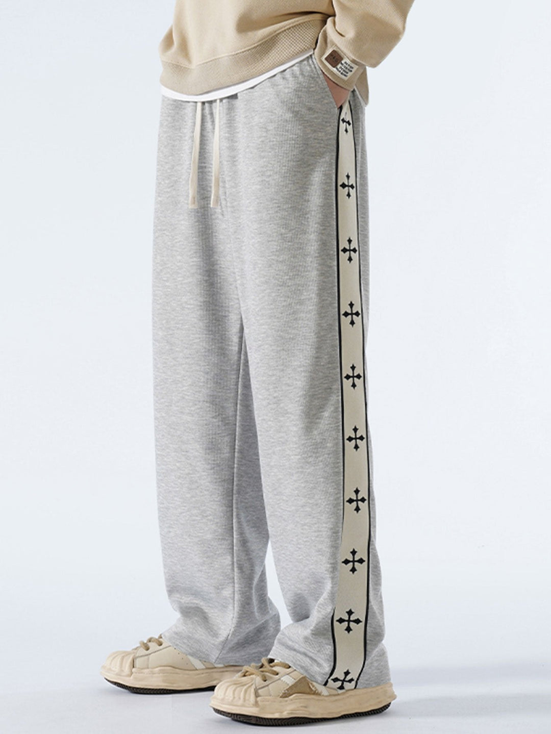 Relax Fit Cross Side Stripe Straight Leg Broek